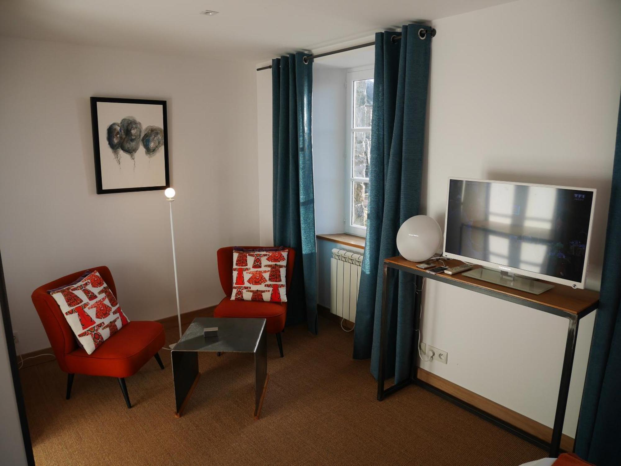 Hotel Aux 13 Arches Portbail Zimmer foto